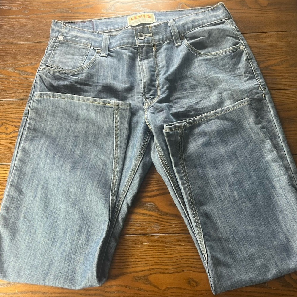 Vintage Levis 514 Blue Denim Jeans Size 36x30 Slim Straight Leg Flap Pockets Y2K